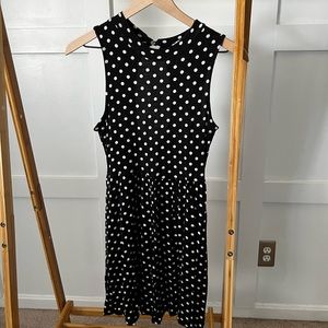 Super cute Size Small black polka dot Skater Dress 🖤